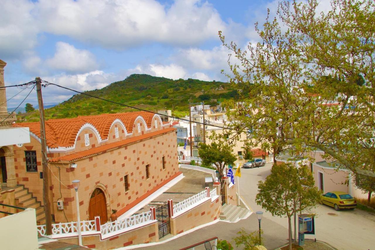 Herb & Flower Homes In Eco Village Of Laerma Laerma  外观 照片